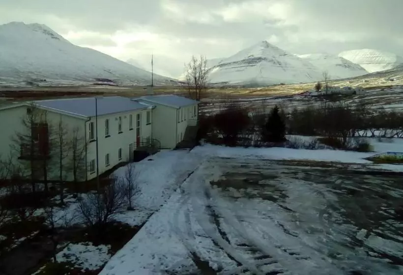 پانسیون Húsabakki Guesthouse