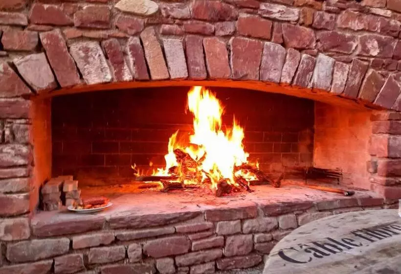 ベッドアンドブレックファースト Escale Au Salagou