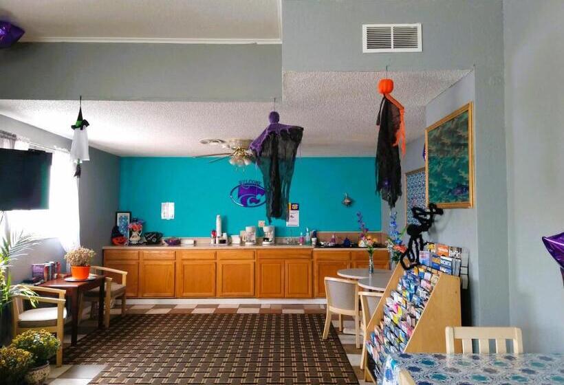 ホテル Grandview Plaza Inn