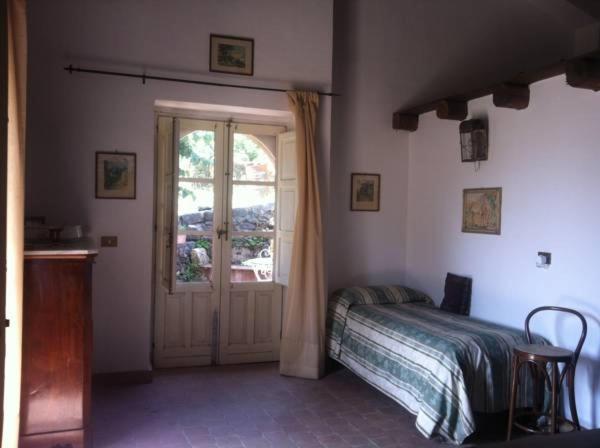 Отель La Rocca Della Rosa