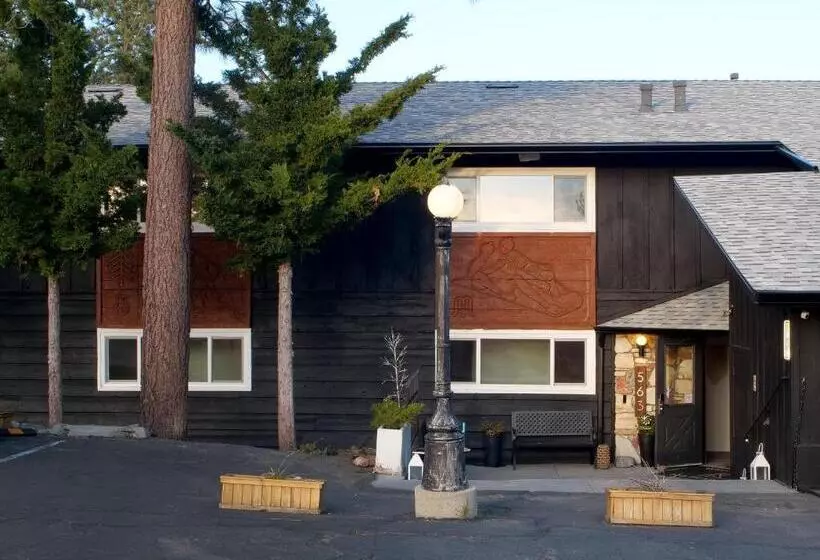 Sierra Blue Hotel & Swim Club