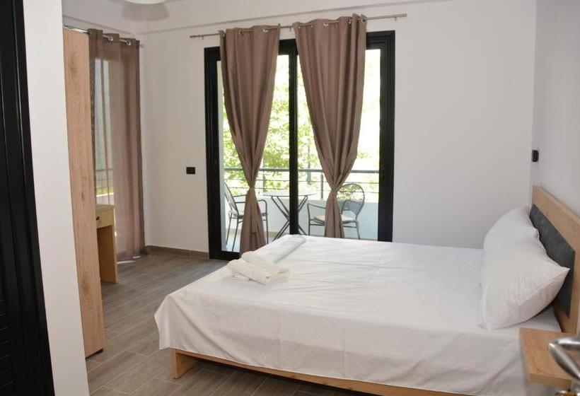 Lungomare Private Rooms