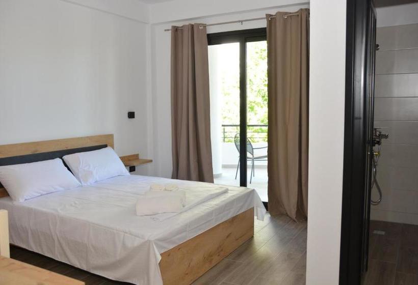 Lungomare Private Rooms