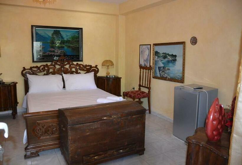 Lungomare Private Rooms