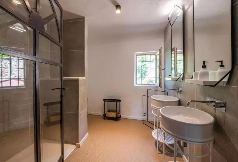 ペンション Au Ralenti Du Lierre