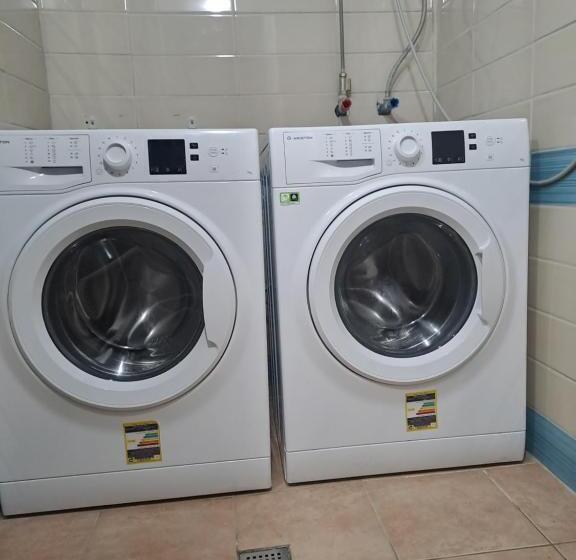 پانسیون Alberti