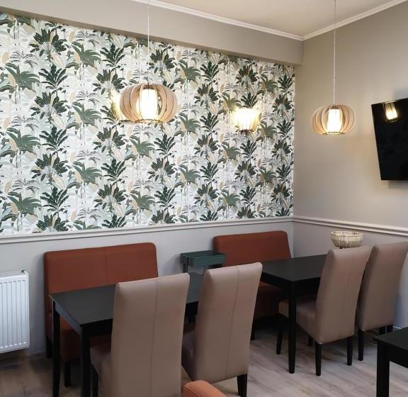 住宿加早餐  Indium City Panzió