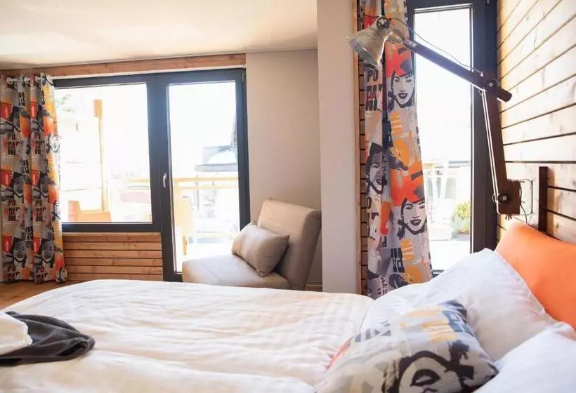 Aamiaismajoitus (B&B) La Tzavane