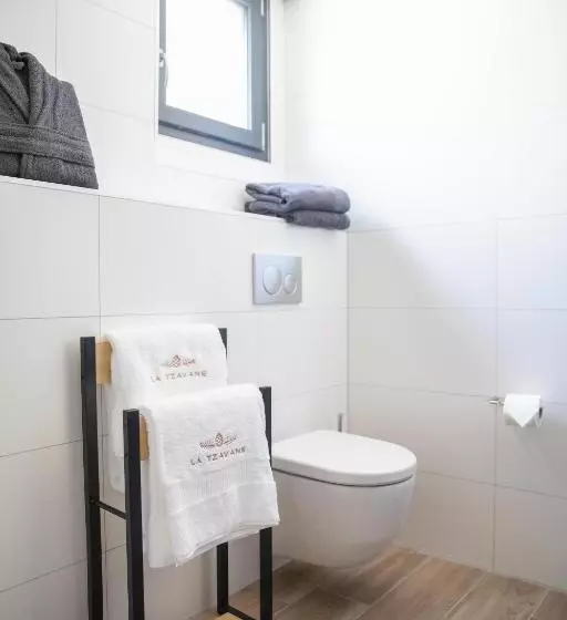 Aamiaismajoitus (B&B) La Tzavane