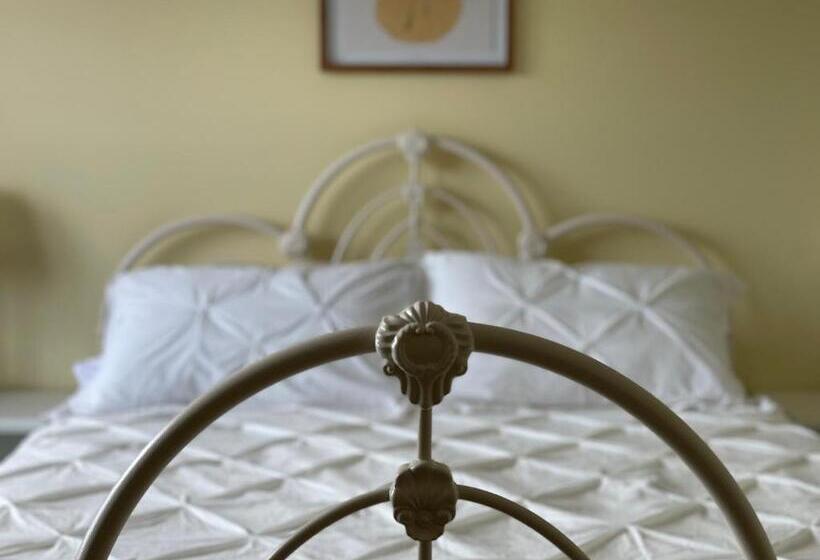 فندق Gateway To Greenwich Suites