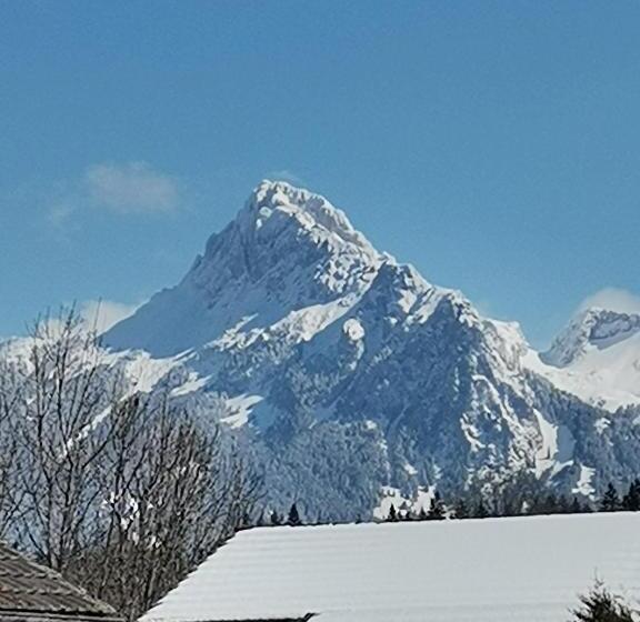 ホテル L'auberge Des 4 Vents