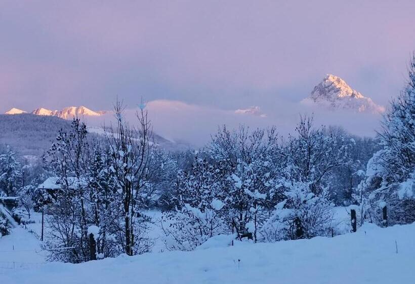 ホテル L'auberge Des 4 Vents