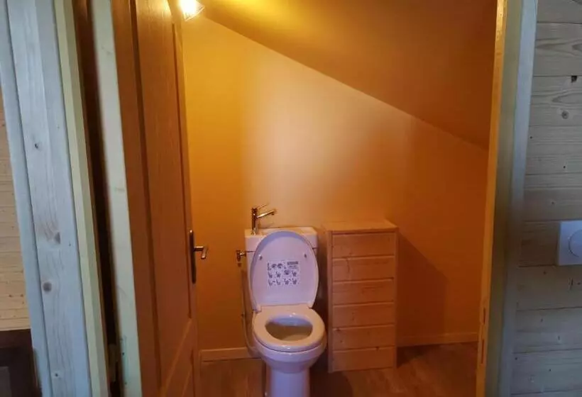 هتل L'auberge Des 4 Vents