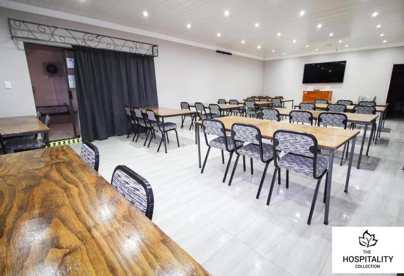 Panzió 42 Upon Williams Guesthouse