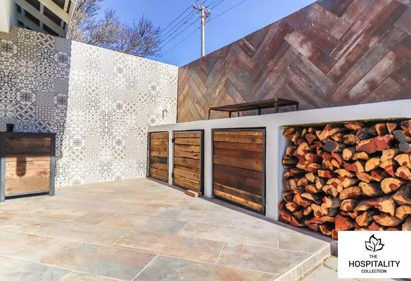 Majatalo 42 Upon Williams Guesthouse