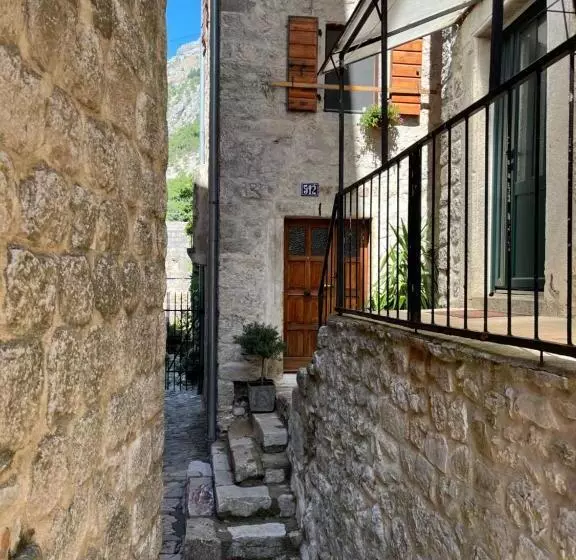 پانسیون Healthystudio512 Apartments