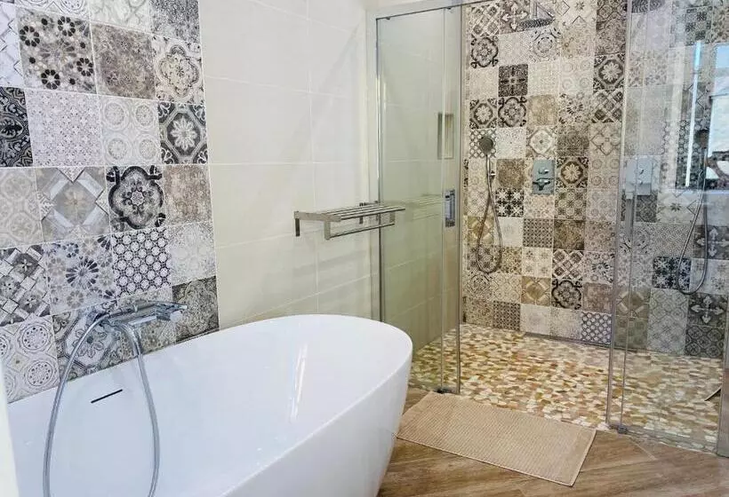 ペンション Villa Kundalini   Guest House