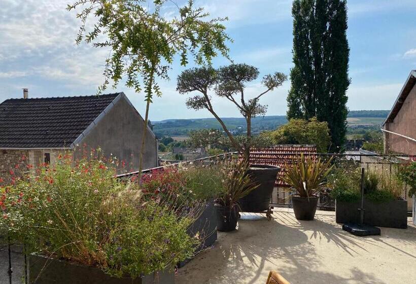 פנסיון Villa Kundalini   Guest House