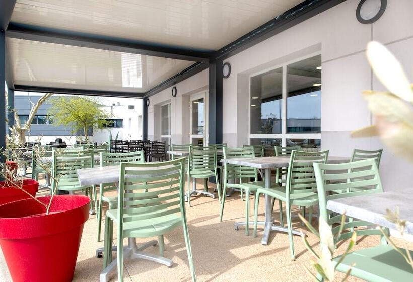 B&b Hotel Cholet Nord