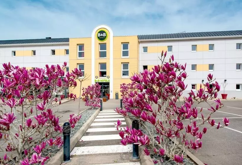 B&b Hotel Cholet Nord