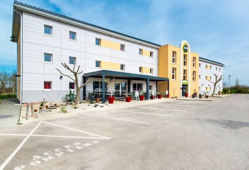 B&b Hotel Cholet Nord