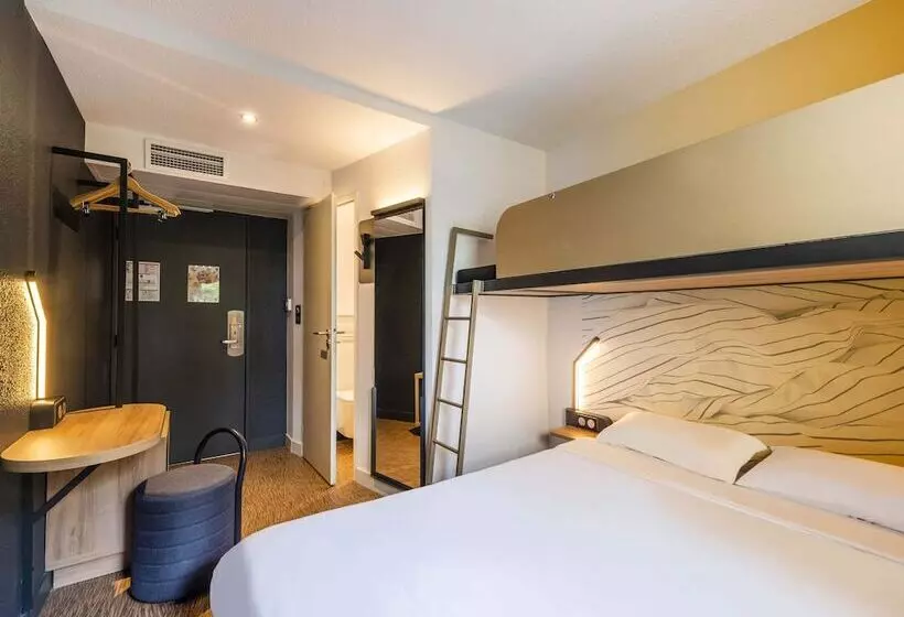 B&b Hotel Cholet Nord