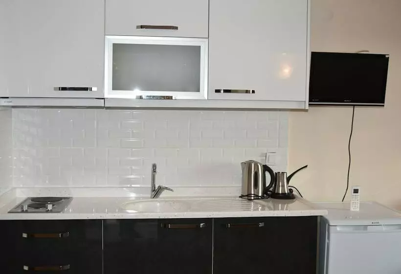 Dasis Hotel & Suites