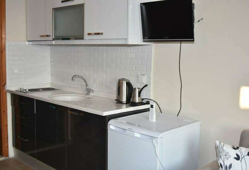 Dasis Hotel & Suites