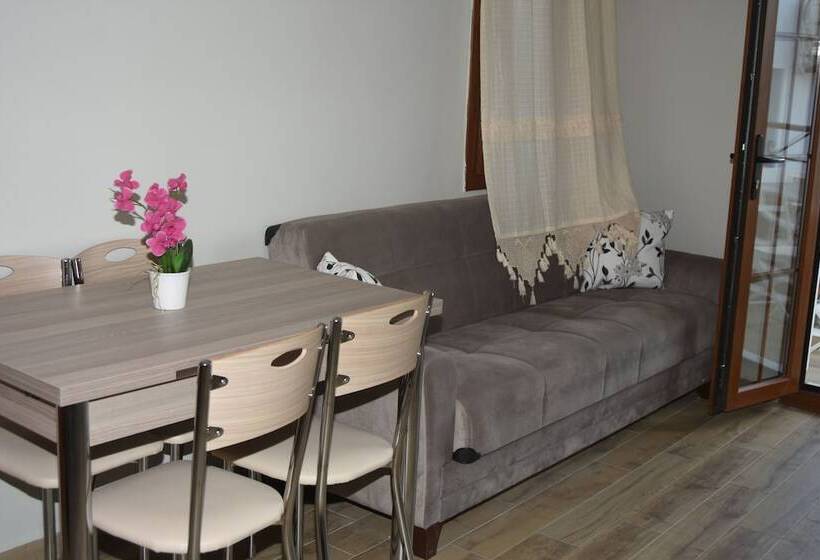 Dasis Hotel & Suites