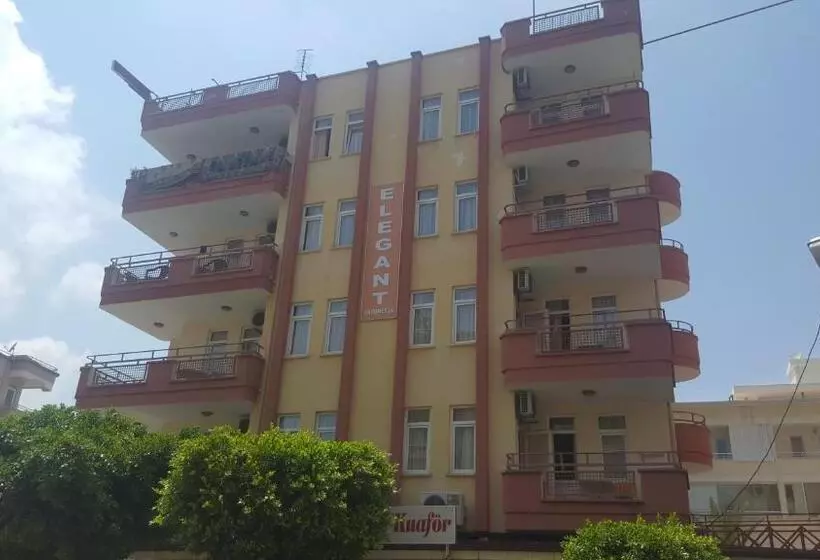 Elegant Baronessa Aparthotel