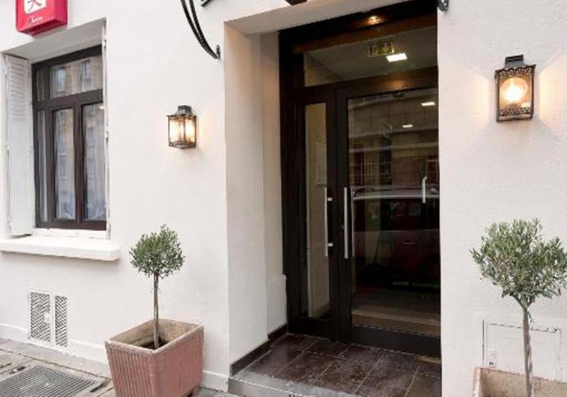 Hipotel Paris Perelachaise Republique