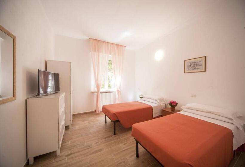 בית מלון כפרי Colombo