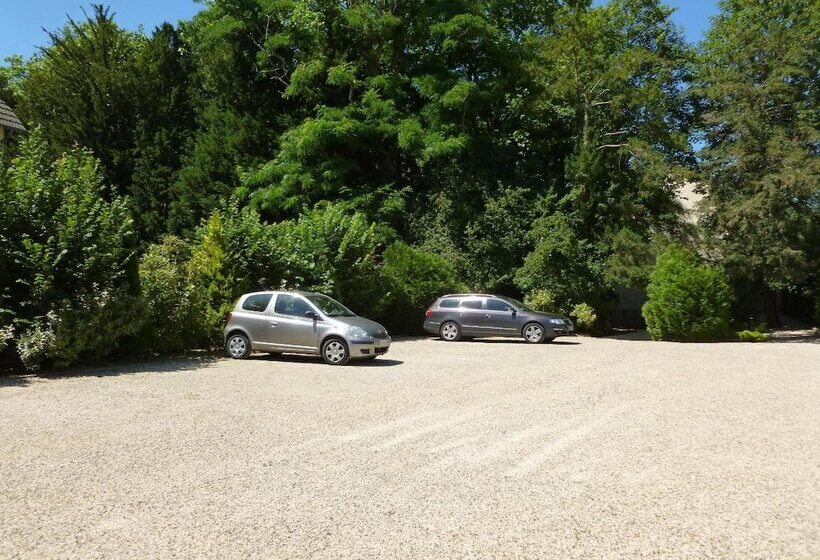 هتل Hostellerie Du Royal Lieu