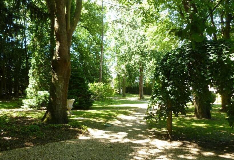 هتل Hostellerie Du Royal Lieu