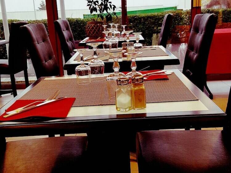 فندق Hôtel Eclipse