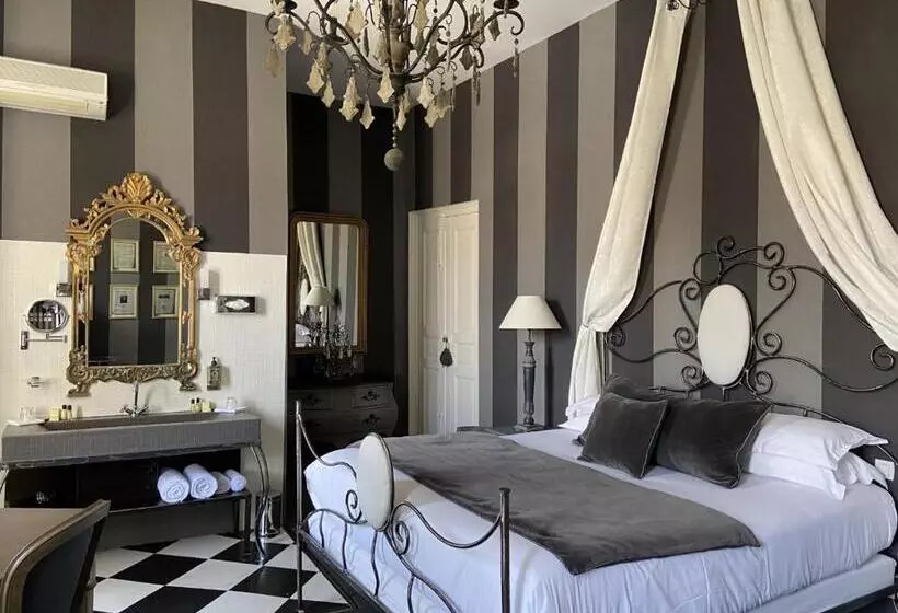 هتل Hôtel Gounod