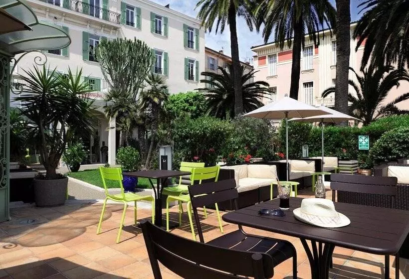 هتل Hôtel Vendôme Menton