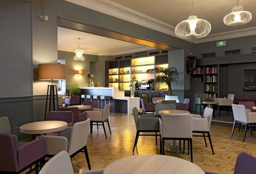 בית מלון כפרי Hôtel Vendôme Menton