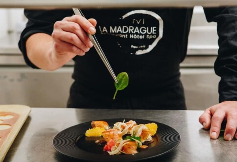 Отель Hôtel Spa Restaurant La Madrague