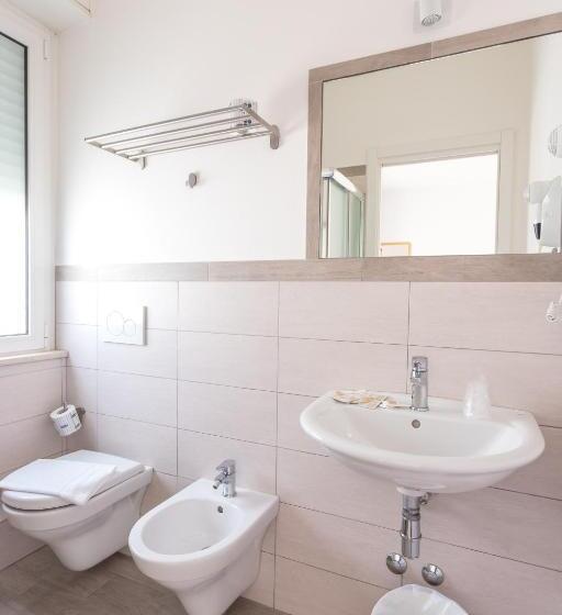 בית מלון כפרי Katina