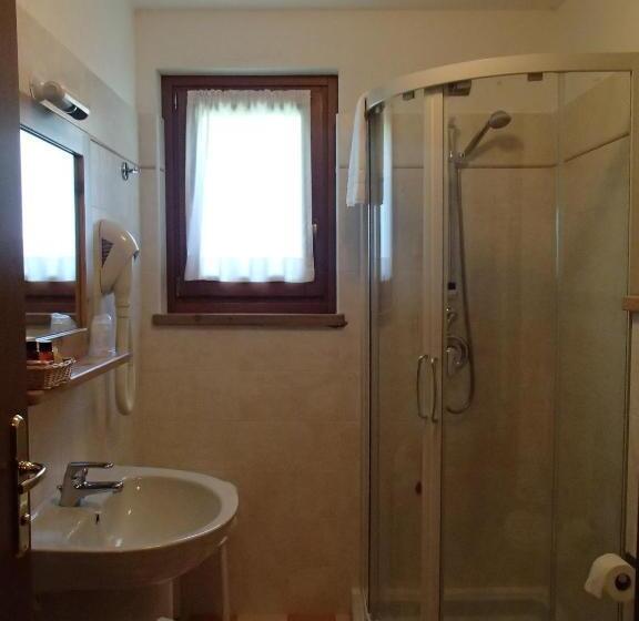 בית מלון כפרי Le Rocher