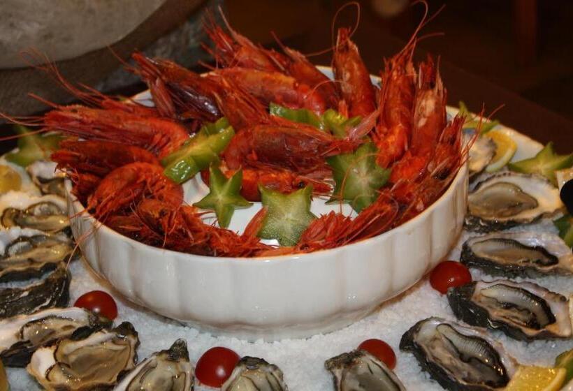 בית מלון כפרי Le Rocher