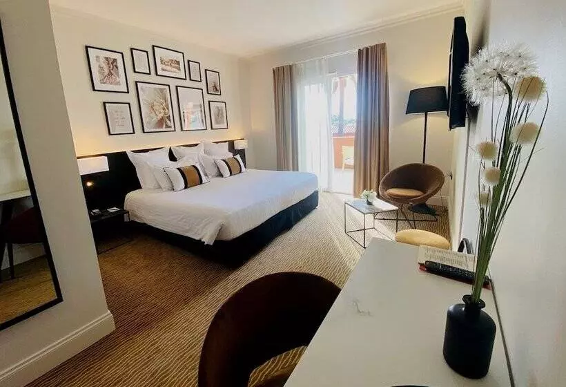 Palmyra Golf Hotel & Spa