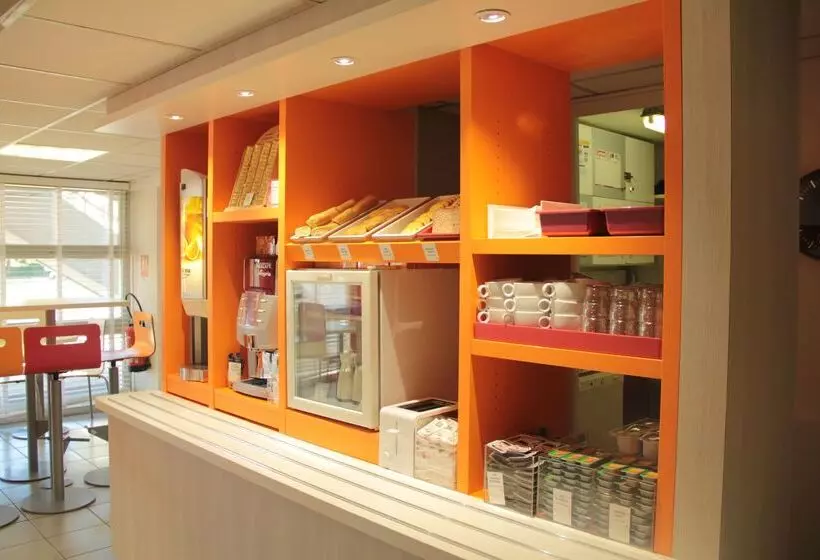 酒店 Premiere Classe Beauvais