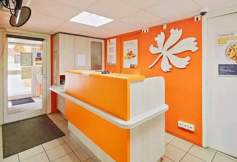 Отель Première Classe Melun Senart