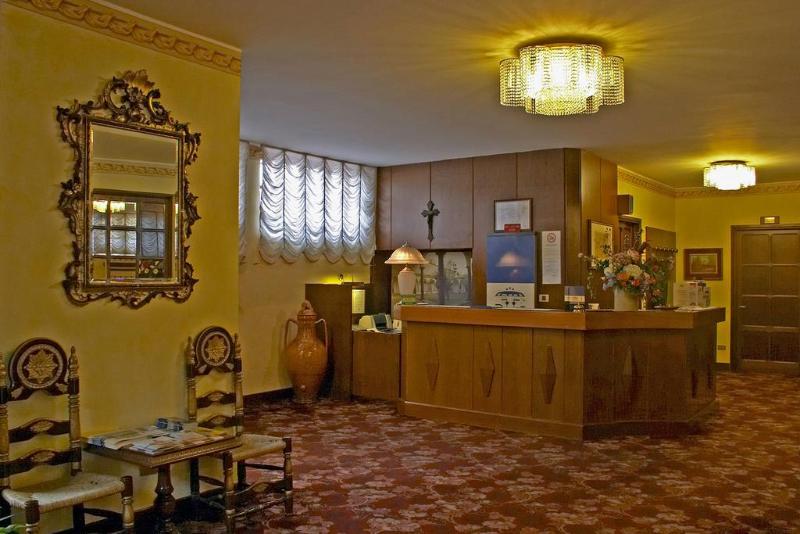 فندق Quattro Strade