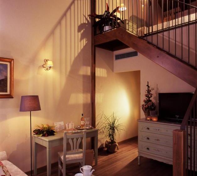 هتل Relais Bella Rosina Pool & Spa