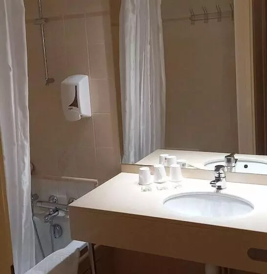 Отель Sables D O Et Son Restaurant Le 16 Bis