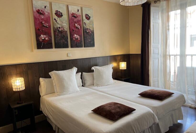 Thc Bergantin Hostel