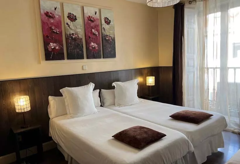Thc Bergantin Hostel